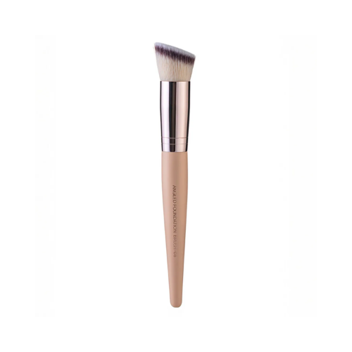 Neverti Angled Foundation Brush 06